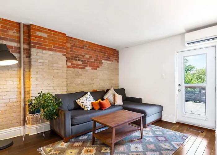 Stylish & Spacious 3Br In Downtown Toronto